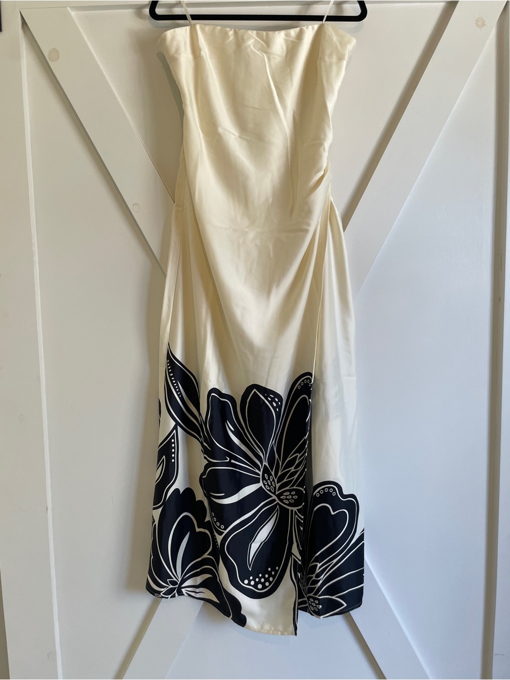 House of Harlow Dress cream strapless maxi dress